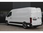 Renault Master E-Tech T35 L3H2 Advance Long Range 87 kWh 143pk - Navi - Camera - Betimmering - Trekhaak - 270 GR deuren - Rijklaar