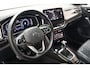 Volkswagen T-Roc 1.5 TSI 150pk R-Line Aut. [ Winterpakket Virtual Navi Apple/Android ]