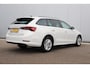 Skoda Octavia Combi 1.0 e-TSI Business Edition Automaat Virtual Cockpit LMV Navigatie Stoelverwarming Parkeersensor