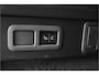 Land Rover Range Rover Velar 2.0 P400e Pano ACC Stoelvent Black Pack Winter Pack