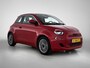 Fiat 500 95pk RED 24 kWh Automaat | 1ste Eigenaar | Navigatie | Climate Control | Cruise Control | Camera | 16"LMV | LED | Keyless Entry/Start | Apple Carplay/Android Auto |