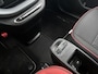 Fiat 500 95pk RED 24 kWh Automaat | 1ste Eigenaar | Navigatie | Climate Control | Cruise Control | Camera | 16"LMV | LED | Keyless Entry/Start | Apple Carplay/Android Auto |