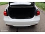 BMW 3-Serie 318i Edition M Sport Shadow High Executive