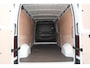 Renault Master E-Tech T35 L3H2 Advance Long Range 87 kWh 143pk - Navi - 1+1 - Camera - Betimmering - Stoelverwarming - Blind Spot - 270 GR deuren - Rijklaar