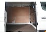 Renault Master E-Tech T35 L3H2 Advance Long Range 87 kWh 143pk - Navi - 1+1 - Camera - Betimmering - Stoelverwarming - Blind Spot - 270 GR deuren - Rijklaar