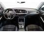 Opel Grandland 1.6 Turbo Plug-In Hybrid 4x4 Business Elegance | Trekhaak | Alcantara | Stoel & Stuurverwarming | Camera | Climate Controle | Navigatie | Apple Carplay & Android Auto |