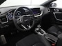 Kia Ceed 1.5 T-GDi GT-Line | Panoramadak | Matrix LED Koplampen | Stoel/Stuurverwarming | Keyless Go | Elektrisch bedienbare achterklep