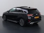 Kia Ceed 1.5 T-GDi GT-Line | Panoramadak | Matrix LED Koplampen | Stoel/Stuurverwarming | Keyless Go | Elektrisch bedienbare achterklep