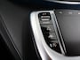 Mercedes-Benz V-klasse 250d | L3 XL | AMG | DUBBELE CABINE | NAVIGATIE | PARKEERCAMERA | 5-ZITS | LEDEREN BEKLEDING | STOELVERWARMING | TREKHAAK | AMG | CERTIFIED