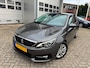 Peugeot 308 1.2 PureTech Panodak,Navi,Cruise