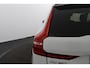 Volvo XC60 B5 Black Pack | Trekhaak 2300KG! | Camera | Adaptive Cruise | BLIS | Stoelverwarming | Verwarmbare Voorruit | CarPlay/Android Auto