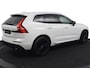Volvo XC60 B5 Black Pack | Trekhaak 2300KG! | Camera | Adaptive Cruise | BLIS | Stoelverwarming | Verwarmbare Voorruit | CarPlay/Android Auto