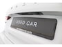 Volvo XC60 B5 Black Pack | Trekhaak 2300KG! | Camera | Adaptive Cruise | BLIS | Stoelverwarming | Verwarmbare Voorruit | CarPlay/Android Auto
