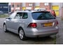 Volkswagen Golf variant 1.2 TSI Highline. nieuwe distributie. navi. stoelverwarming.