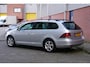 Volkswagen Golf variant 1.2 TSI Highline. nieuwe distributie. navi. stoelverwarming.