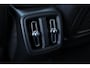 Volvo EC40 Single Motor Extended Ultra Black Edition Europa | Stock Special | Eerste registratie september 2026 | Panoramadak | Verwarmbare voorstoelen+stuurwiel | Elektrisch bedienbare voorstoelen | 360 graden camera | Premium Audio by Harman Kardon | Warmtepomp | Adaptieve Cruise Control | 20 inch lichtmetalen velgen