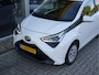 Toyota Aygo 1.0 VVT-i x-play | LED | Achteruitrijcamera | Apple Carplay/Android Auto |