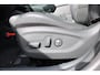 Hyundai Tucson 1.6 T-GDI Premium | Automaat | Stoelverwarming voor+achter | Adaptieve Cruise Control | Electrisch verstelbare bestuurderstoel | Trekhaak | Navigatie | | Achterbank in delen neerklapbaar | Achterbank verwarmd | Airco (automatisch)