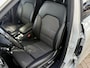 Mercedes-Benz B-klasse 180 Ambition AUTOMAAT | LED | Airco | Navigatie | Parkeersensoren | Cruise Control | Licht metalen velgen