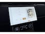 Land Rover Range Rover SV 3.0 P510e | British Racing Green | Rear Seat Entertainment | 23 Inch | Meridian Signature | ClearSight | Massage