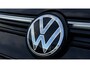 Volkswagen Golf 1.5 eHybrid Style Edition | Panoramadak | Camera | Elektrische stoel | Dodehoek Detectie |