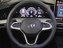 Volkswagen Golf 1.5 eHybrid Life Edition 204Pk DSG/AUTO | Glazen panorama-dak | Achteruitrijcamera | Cruise control adaptief | Apple carplay Android auto | Keyless Entry/Start | Parkeer assist | DAB | LED | 18"LMV
