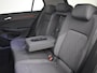 Volkswagen Golf 1.5 eHybrid Life Edition 204Pk DSG/AUTO | Glazen panorama-dak | Achteruitrijcamera | Cruise control adaptief | Apple carplay Android auto | Keyless Entry/Start | Parkeer assist | DAB | LED | 18"LMV