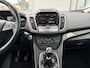 Ford C-Max 1.0i Eco-Boost Titanium 6-Bak 125 PK. Zuinige en mooie auto van de eerste eigenaar !!! Alle keuringen toegestaan !!