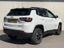Jeep Compass 4xe 240 Plug-in Hybrid Trailhawk Airco | Camera | Cruise Control Adaptief | DAB | Keyless | LED | 17" | PDC V&A | Stoelverkoeling |
