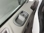 Ford Transit 2.0TDCi 170PK Bakwagen+Laadklep | Dakpoiler | Airco | Cruise | 3-Zits
