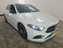 Mercedes-Benz A-klasse 200 163pk Business Solution Ultimate Edition AMG | Panoramadak |Elektrische stoelen | CarPlay| Keyless |19"