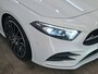 Mercedes-Benz A-klasse 200 163pk Business Solution Ultimate Edition AMG | Panoramadak |Elektrische stoelen | CarPlay| Keyless |19"