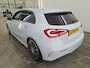 Mercedes-Benz A-klasse 200 163pk Business Solution Ultimate Edition AMG | Panoramadak |Elektrische stoelen | CarPlay| Keyless |19"