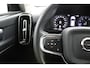Volvo XC40 T2 Inscription | Stoel en stuurwielverwarming | Adaptieve Cruise control | Lederen bekleding | Parkeersensoren voor en achter | LED |