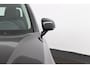 Volvo XC40 T2 Inscription | Stoel en stuurwielverwarming | Adaptieve Cruise control | Lederen bekleding | Parkeersensoren voor en achter | LED |