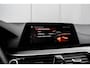BMW 5-Serie 530e iPerformance High Executive 252Pk | Rondomzichtcamera | Head-up Display | Glazen schuifkanteldak | Stoelverwarming en ventilatie | Uitwijk assistent |18:LMV