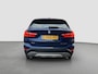BMW X1 sDrive20i High Executive Automaat | Camera | Lederen bekleding | Parkeersensoren | Cruise controle | 18'' velgen | Elektrische achterklep | LED koplampen | Stoelverwarming | Climate controle