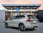 Volvo XC60 T6 Recharge Plus Black Edition | 21" | Panoramadak | Head Up | 360 Camera | Trekhaak | Harman Kardon | Full LED | Elektr. verst. Sportstoelen | Adaptieve Cruise | BLIS | Stoel/Stuur/Achterbankverwarming