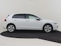 Volkswagen Golf 1.5 eHybrid Style Edition 204PK DSG/AUTO | Verlichte Gril l Elektr. Stoelen met geheugen l Camera | Apple carplay Android auto | Cruise control adaptief | Navigatie | Parkeersensoren voor/achter | Stoel/Stuur verwarming | 18"LMV