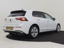Volkswagen Golf 1.5 eHybrid Style Edition 204PK DSG/AUTO | Verlichte Gril l Elektr. Stoelen met geheugen l Camera | Apple carplay Android auto | Cruise control adaptief | Navigatie | Parkeersensoren voor/achter | Stoel/Stuur verwarming | 18"LMV