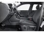 Volkswagen T-Roc 1.5 TSI 150pk 7-DSG R-Line | Trekhaak | Achteruitrijcamera | Carplay | Climate Control | Adaptive Cruise | 17"