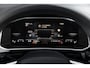 Volkswagen T-Roc 1.5 TSI 150pk 7-DSG R-Line | Trekhaak | Achteruitrijcamera | Carplay | Climate Control | Adaptive Cruise | 17"