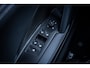 Volkswagen Tiguan 1.5 eTSI Life Edition | Achterbank verwarmd | Achteruitrijcamera | Apple Carplay/Android Auto|telefoonintegratie premium