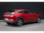 Ford Mustang Mach-E RWD 75 kWh | Camera | Adapt. Cruise | Standkachel | Stoel en Stuurverwarming | Apple/Android Carplay | Automatisch inparkeren | Lederen bekleding | Full LED