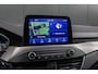 Ford Focus Wagon 1.0 EcoBoost Titanium Automaat | 100% dealer o.h. | Adaptieve cruise | Trekhaak | Winter-pack | Elec. achterklep | Autom. inparkeren | Privacy-glass | Camera | All seazon banden | LED verlichting | Keyless | Dodehoek detectie