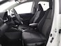 Toyota Yaris 1.5 Hybrid 115 Dynamic | Apple Carplay & Android Auto | Parkeercamera | * Actie Q3!