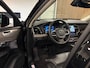Volvo XC90 T8 AWD Recharge Ulta Dark | Full Option! | Bowers & Wilkins | Luchtvering | Stoelventilatie | Trekhaak | 360 Camera | Head-Up Display | Stoelmassage | 455pk | Adaptieve Cruise Control | Stoelverwarming voor+achter | Stuurwielverwarming | Schuifdak | 22 Inch | Full LED Meesturende koplampen | Gelamineerde/geluidwerende zijruiten | Pilot Assist | BLIS Dode Hoek Detectie | Alcantara hemelbekleding | Lederen handgrepen en zonnekleppen | Elektrische voorstoelen geheugen | Nappa Lederen bekleding | Zitting verlenging voorstoelen | Lederen Dashboard | Google Infotainment | Keyless Drive | Parkeersensoren voor+achter | Privacy Glass | Elektrisch bedienbare achterklep | Geïntegreerde zongordijnen achterportieren | Geïntegreerd kinderzitje achterin | Verlichte instaplijsten | 7-Persoons | 4-Zone Climate Control | DAB Radio | Apple Carplay/Android Auto | Alarm Klasse III | Draadloos telefoon opladen | Volvo On Call met mobiele App functie | Onyx Black Metallic |