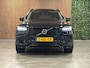 Volvo XC90 T8 AWD Recharge Ulta Dark | Full Option! | Bowers & Wilkins | Luchtvering | Stoelventilatie | Trekhaak | 360 Camera | Head-Up Display | Stoelmassage | 455pk | Adaptieve Cruise Control | Stoelverwarming voor+achter | Stuurwielverwarming | Schuifdak | 22 Inch | Full LED Meesturende koplampen | Gelamineerde/geluidwerende zijruiten | Pilot Assist | BLIS Dode Hoek Detectie | Alcantara hemelbekleding | Lederen handgrepen en zonnekleppen | Elektrische voorstoelen geheugen | Nappa Lederen bekleding | Zitting verlenging voorstoelen | Lederen Dashboard | Google Infotainment | Keyless Drive | Parkeersensoren voor+achter | Privacy Glass | Elektrisch bedienbare achterklep | Geïntegreerde zongordijnen achterportieren | Geïntegreerd kinderzitje achterin | Verlichte instaplijsten | 7-Persoons | 4-Zone Climate Control | DAB Radio | Apple Carplay/Android Auto | Alarm Klasse III | Draadloos telefoon opladen | Volvo On Call met mobiele App functie | Onyx Black Metallic |