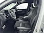Volvo XC40 1.5 T5 Recharge R-Design | Trekhaak | Pannoramadak | PDC V+A en Camera | Adaptive Cruiscontrol | Stoel + Stuurverwarming | Extra Getint Glas |