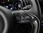 Toyota Yaris 1.5 Hybrid Executive Bi-Tone | Stoelverwarming | Navigatie | Parkeersenoren | Apple Carplay & AndroidAUTO |